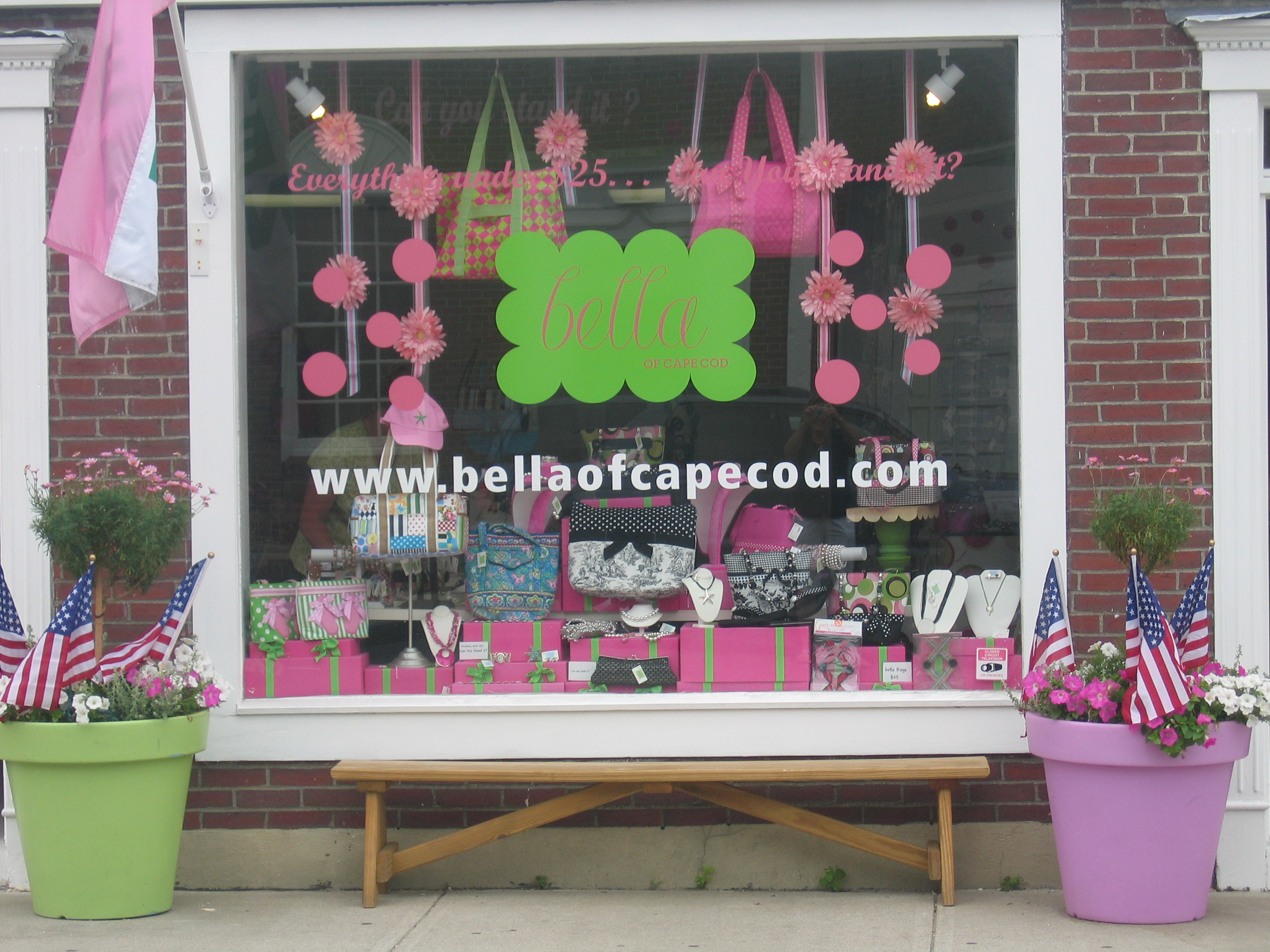 bella store